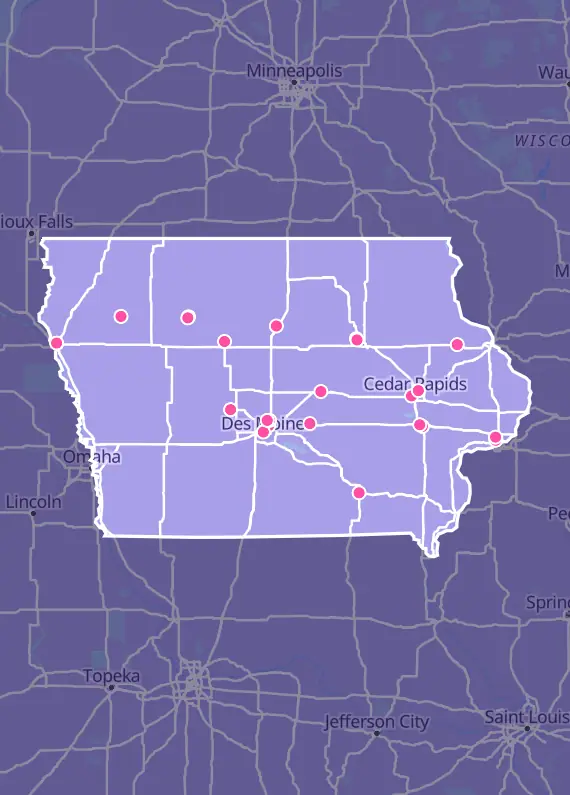 Map of Iowa with every Pokémon card shop marked